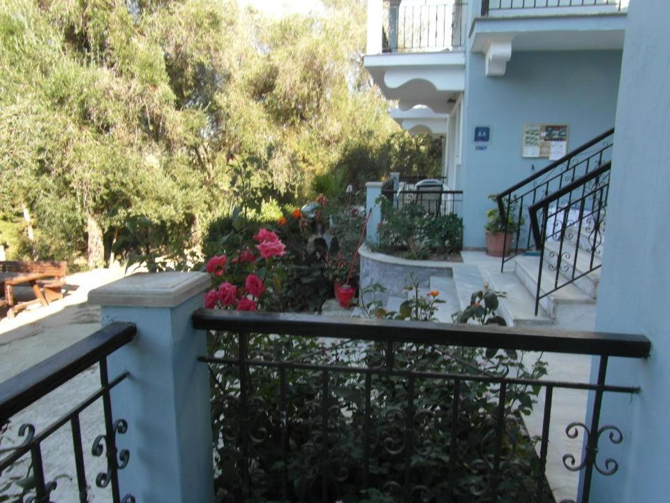 Rigos Apartments Vitaládes Buitenkant foto